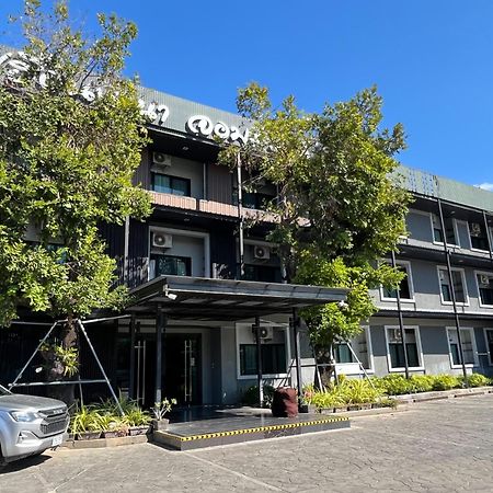 Hotel Huern Nana Jomsawan Phrae Zewnętrze zdjęcie